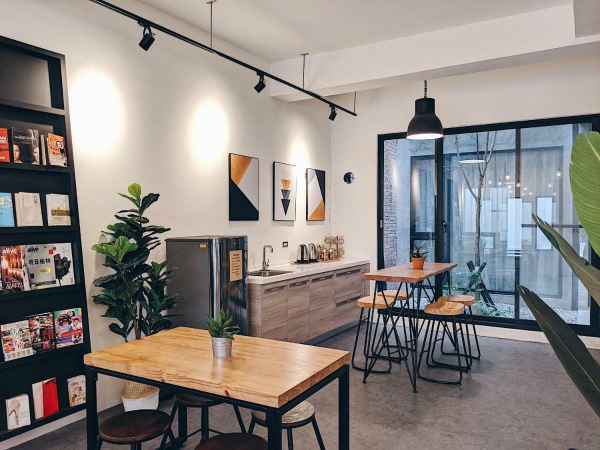 The Gatsby Apartment Tainan Dış mekan fotoğraf